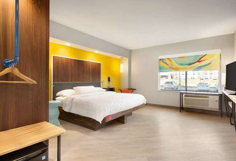 هتل Tru By Hilton Cheyenne Wy