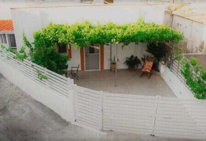 Kamariko Traditional House