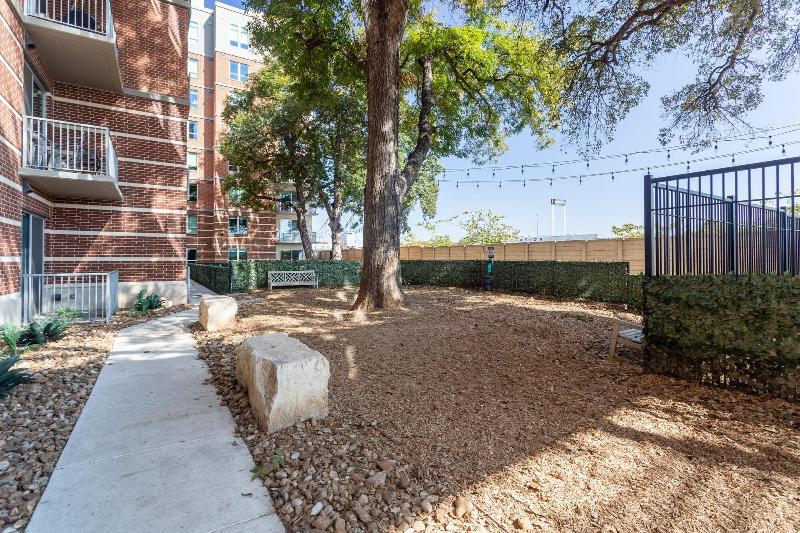 Locale Austin Rainey Street