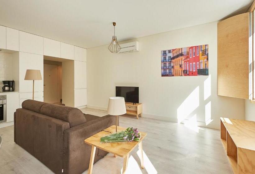 Hello Lisbon Baixa Original Apartments