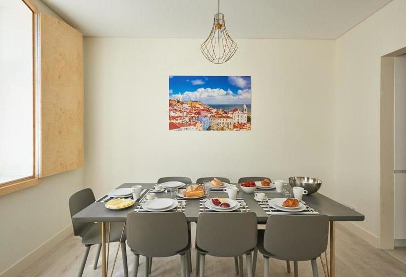 Hello Lisbon Baixa Original Apartments