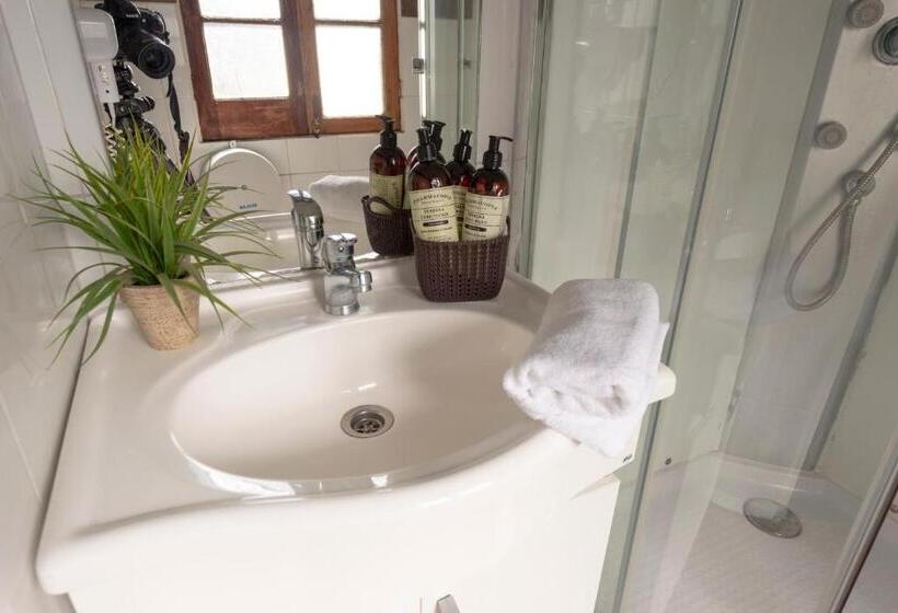 Providencia Bed And Breakfast