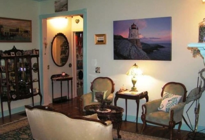 Armistead Cottage B&b