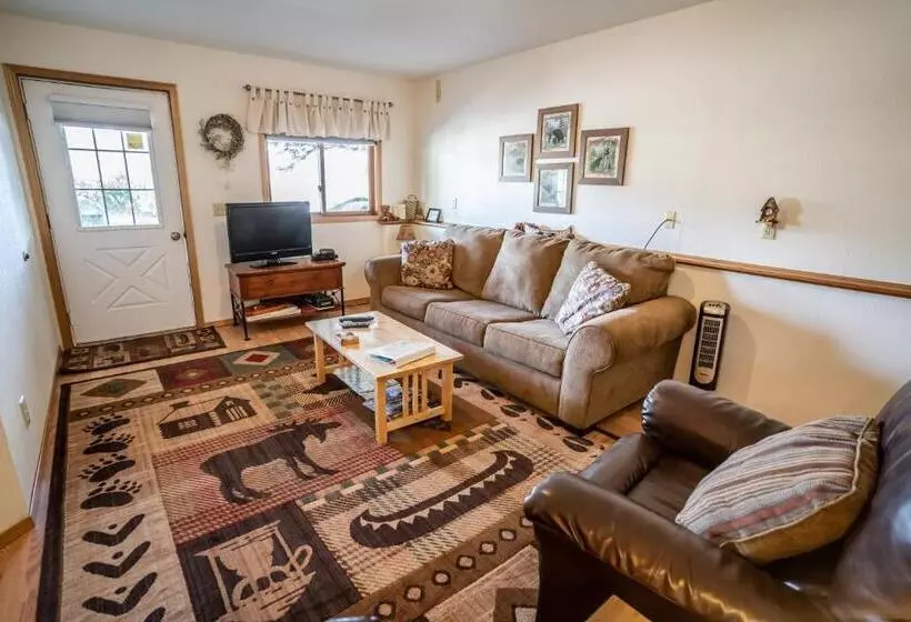 ベッドアンドブレックファースト Bears Den Alaska Lodging