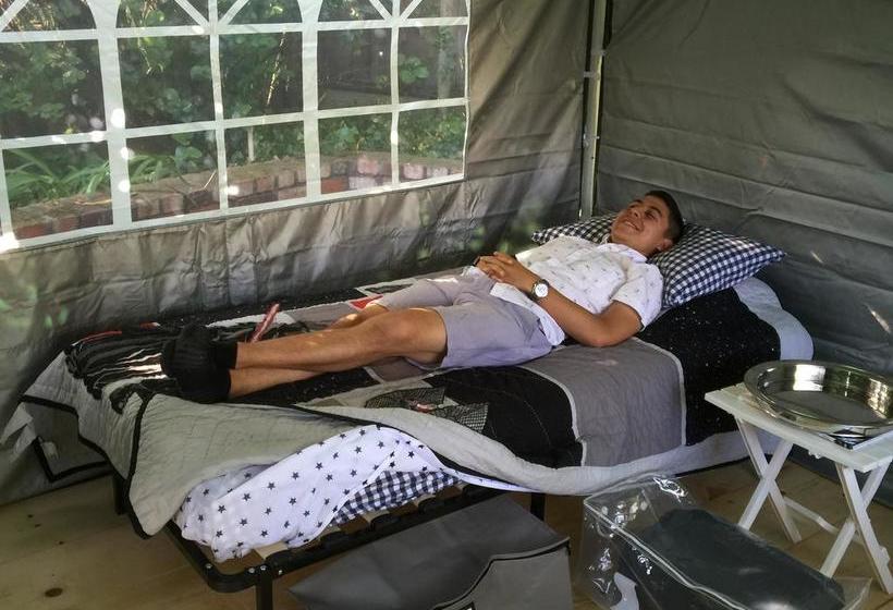 צימר Saratoga House   Cars Available