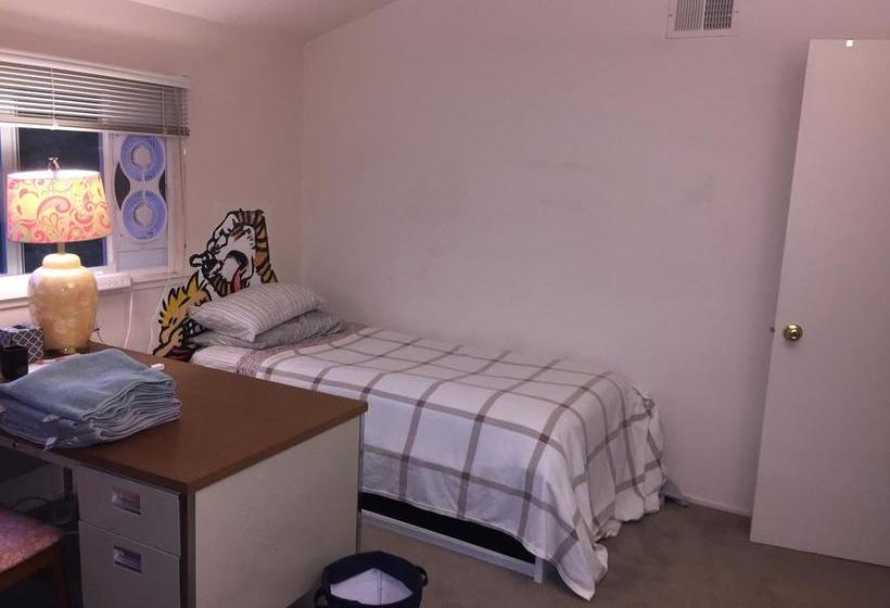 צימר Saratoga House   Cars Available