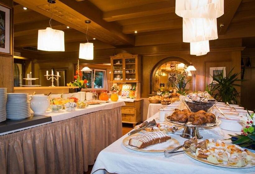 مبيت وإفطار Tirolerin Garni