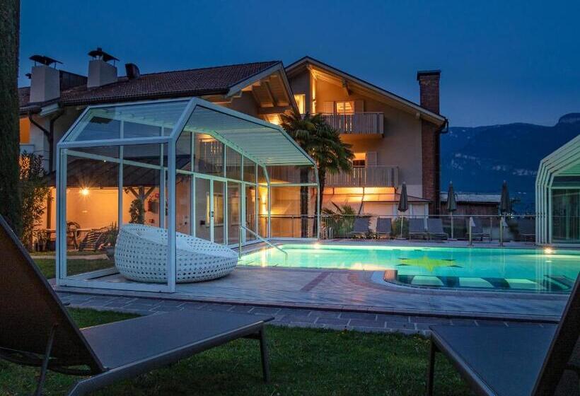 مبيت وإفطار Tirolerin Garni