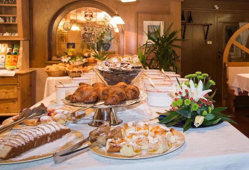 مبيت وإفطار Tirolerin Garni