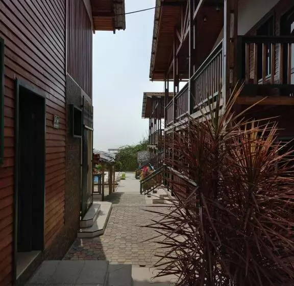 هتل Canoa South Beach
