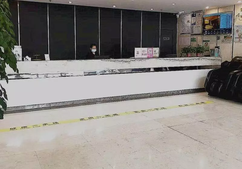 Hotelli Greentree Inn Jiangsu Nantong Haimen Sanchang North Wangjiang Road Business