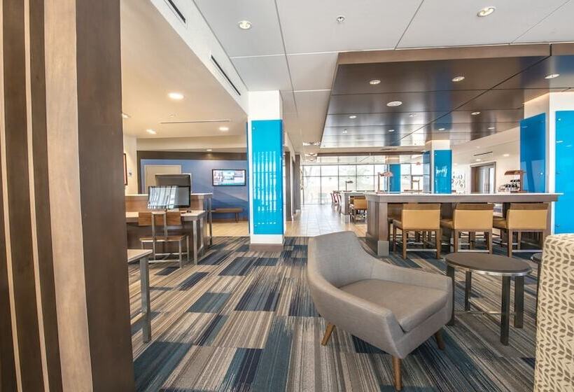 호텔 Holiday Inn Express & Suites   Dripping Springs   Austin Area, An Ihg