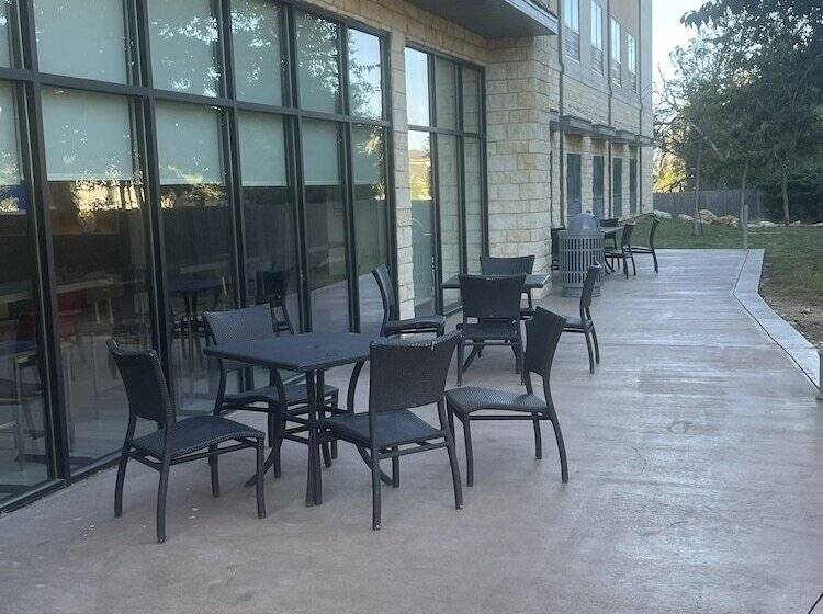 호텔 Holiday Inn Express & Suites   Dripping Springs   Austin Area, An Ihg