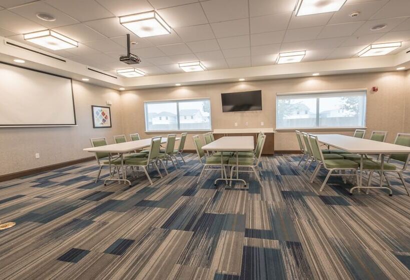 호텔 Holiday Inn Express & Suites   Dripping Springs   Austin Area, An Ihg