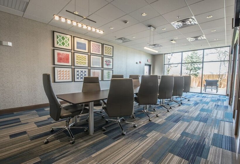 호텔 Holiday Inn Express & Suites   Dripping Springs   Austin Area, An Ihg