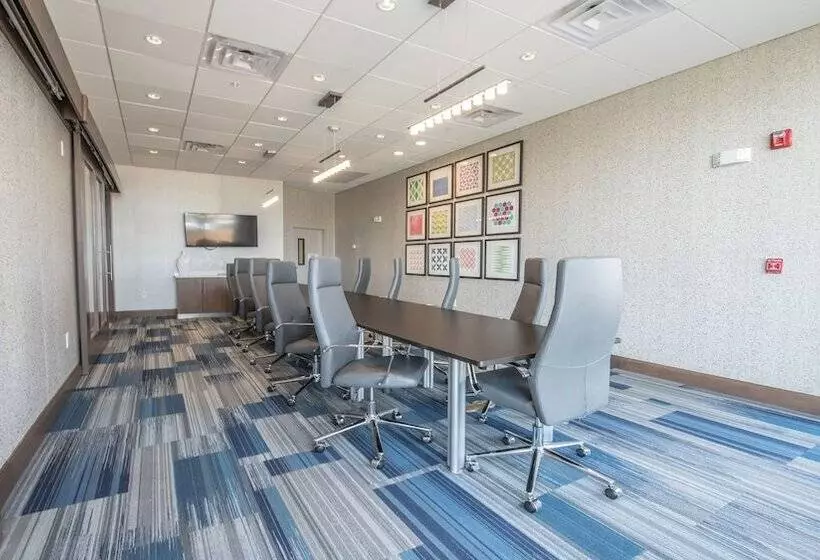 ホテル Holiday Inn Express & Suites   Dripping Springs   Austin Area, An Ihg