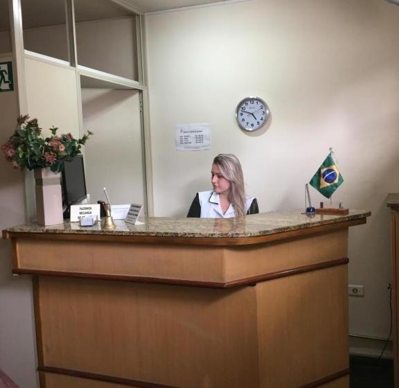 בית מלון כפרי Podium