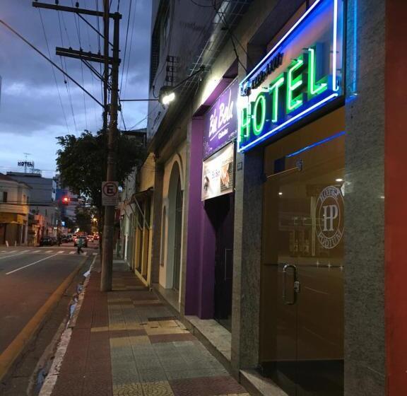 בית מלון כפרי Podium