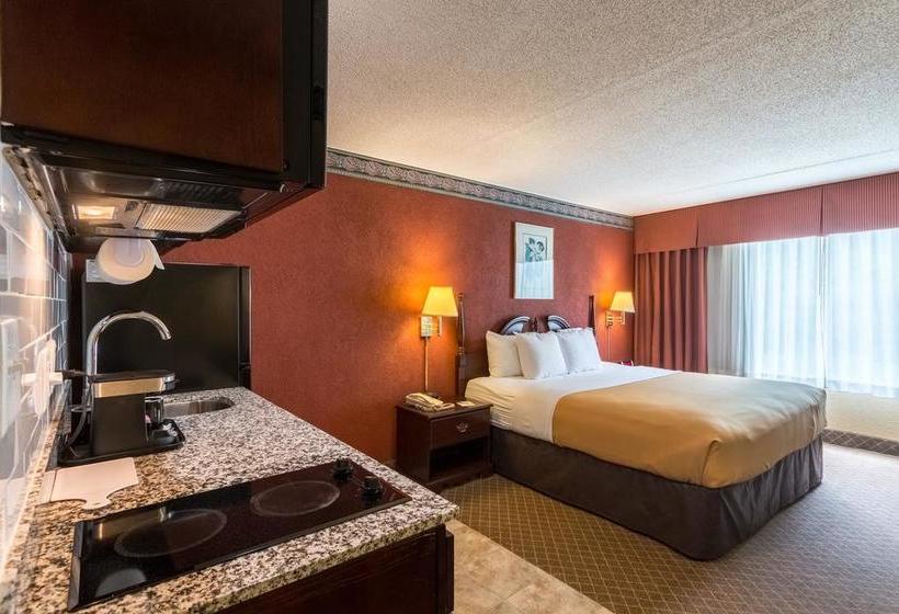 فندق Suburban Extended Stay