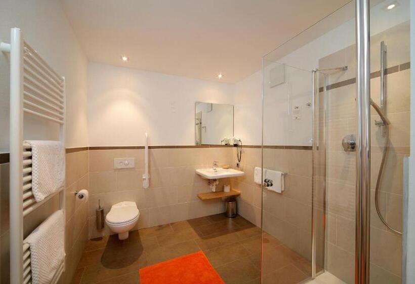 Отель Ultnerhof