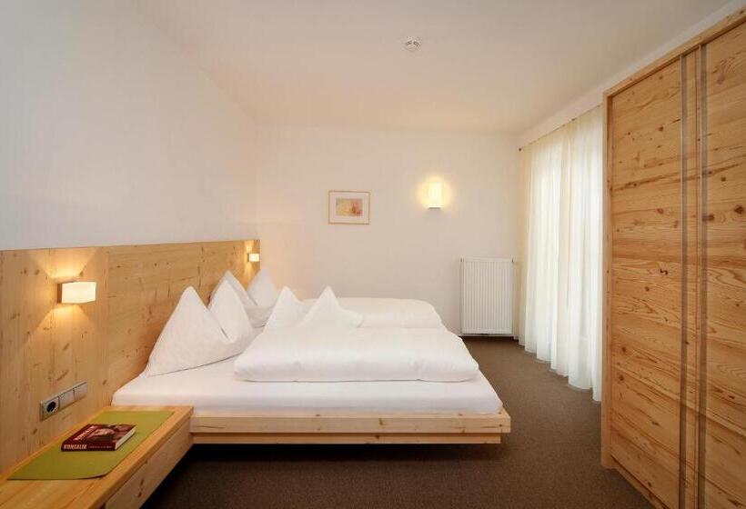 Отель Ultnerhof