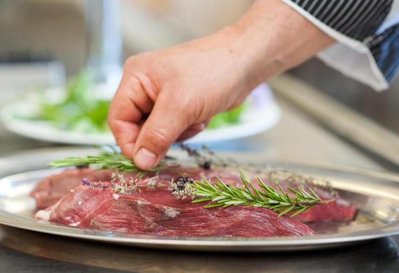 Отель Ultnerhof