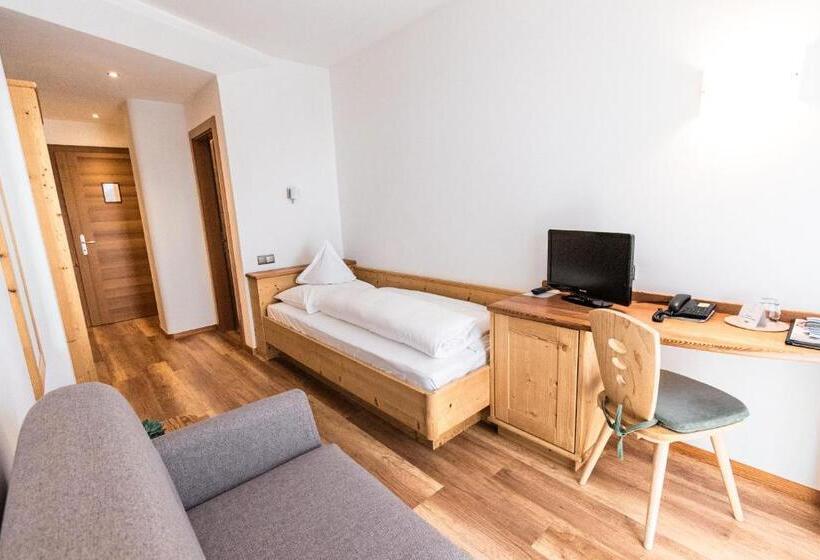 Отель Ultnerhof