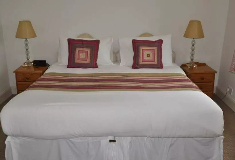 Hotel West Loch