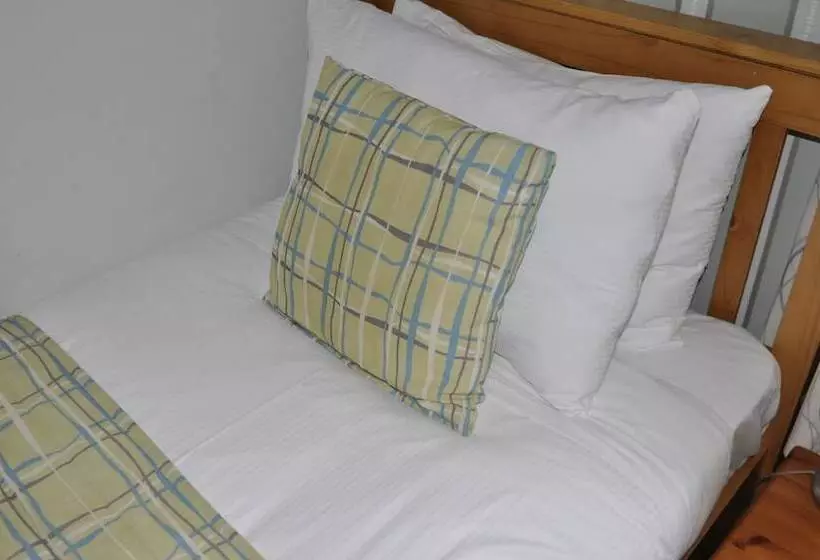 Hotel West Loch