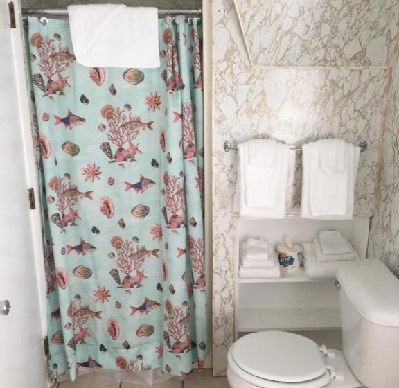 فندق على الطريق Imperial Waters