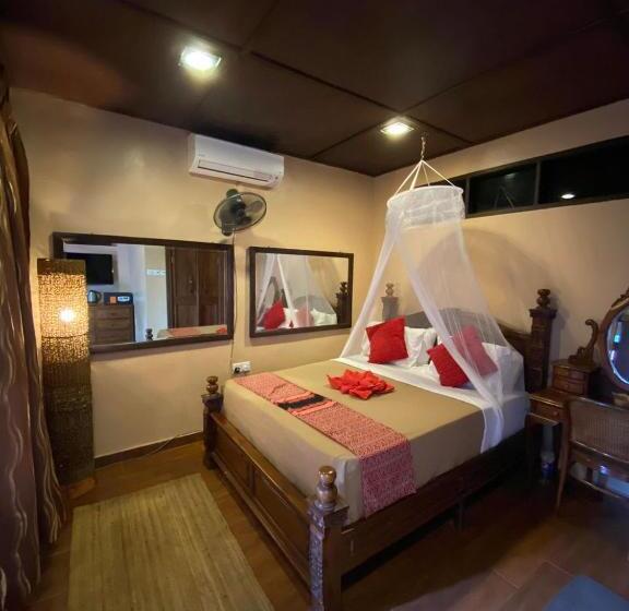 Ombak Dive Resort Perhentian Island