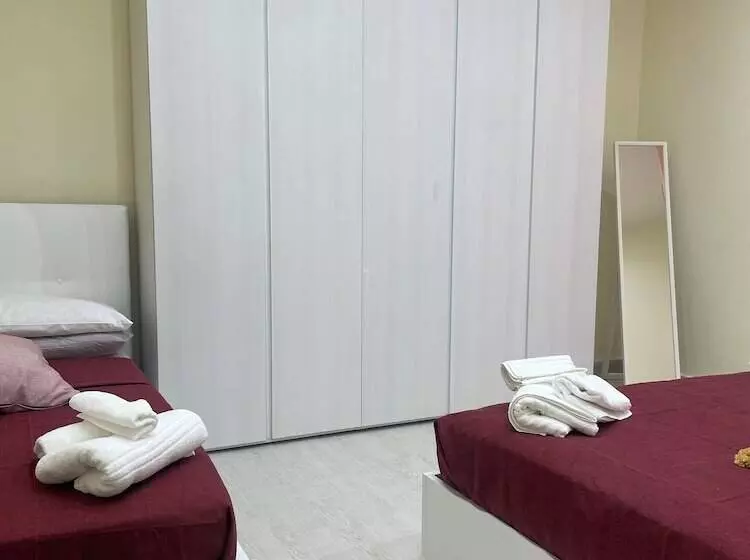 تختخواب و صبحانه Casadora