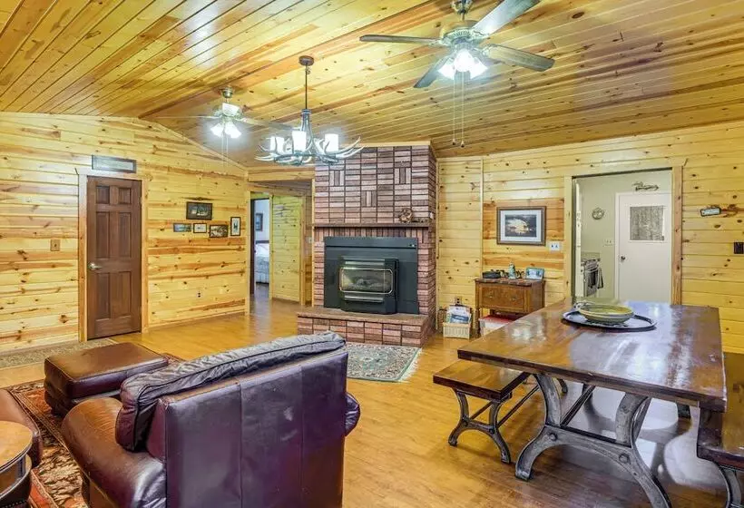 Island Park Fishing Cabin   Walk To Henrys Fork!