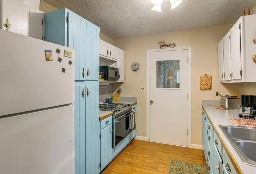 Island Park Fishing Cabin   Walk To Henrys Fork!