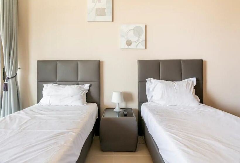 Luxury 3br 7 Pools Beach 200 M