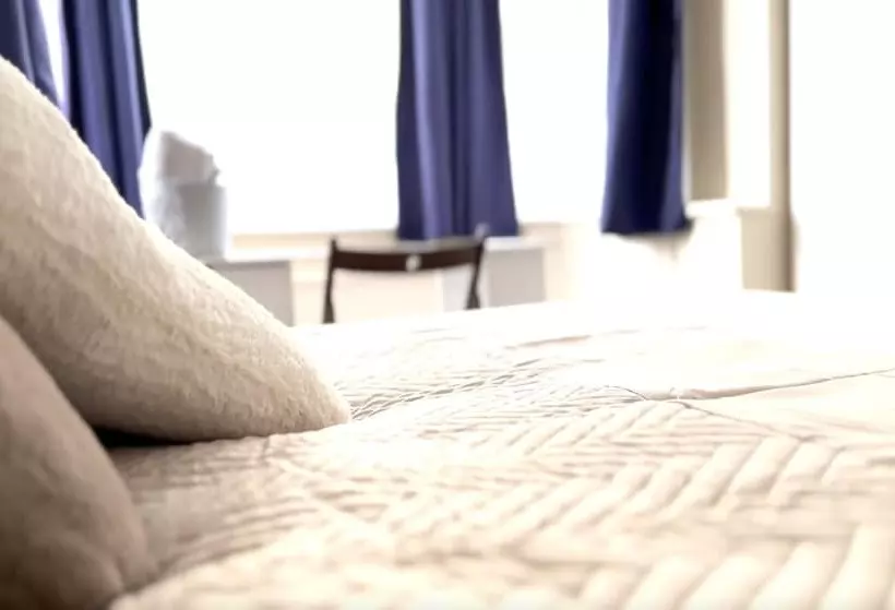 ペンション Winton House