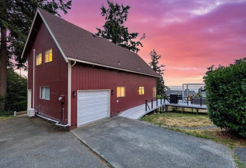 Polnell Point Lookout By Avantstay Water Views, Hot Tub, Large Patio