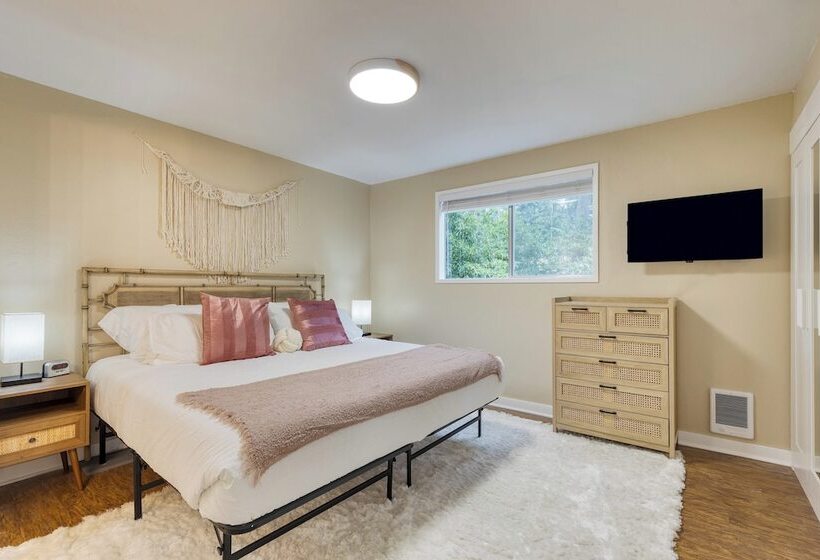 Polnell Point Lookout By Avantstay Water Views, Hot Tub, Large Patio