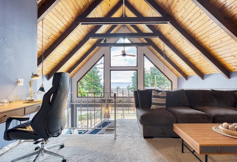 Polnell Point Lookout By Avantstay Water Views, Hot Tub, Large Patio