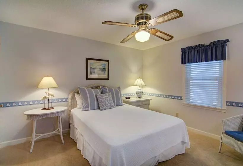 12 42nd Avenue By Avantstay 2 Mins To The Beach Screened In Porch!