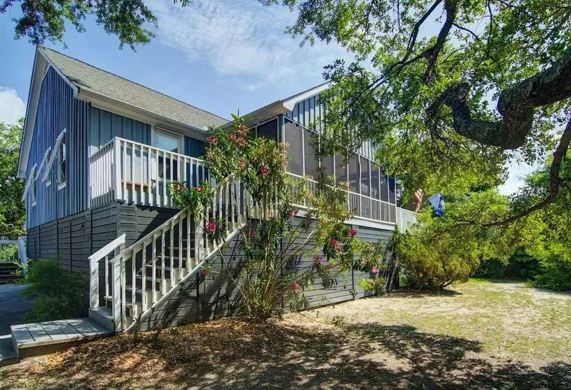 12 42nd Avenue By Avantstay 2 Mins To The Beach Screened In Porch!