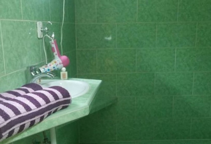 Hostal Manzzanares Hostel