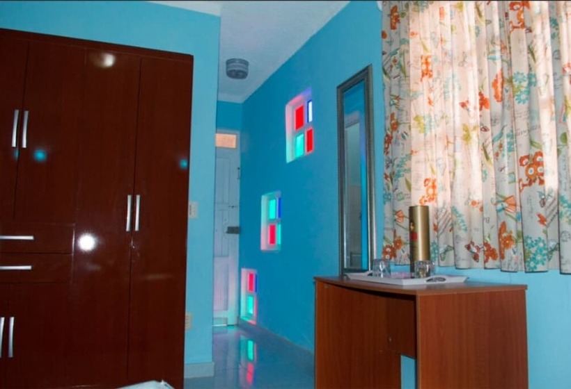 تختخواب و صبحانه Hostal Los Torralbo