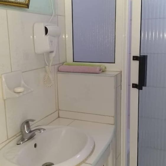 تختخواب و صبحانه Hostal Los Torralbo