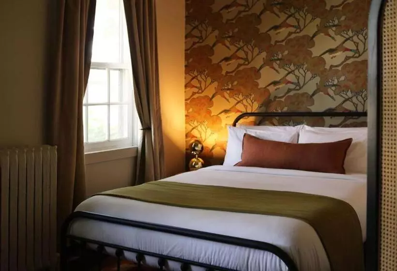 Aamiaismajoitus (B&B) Kingston Carriage House