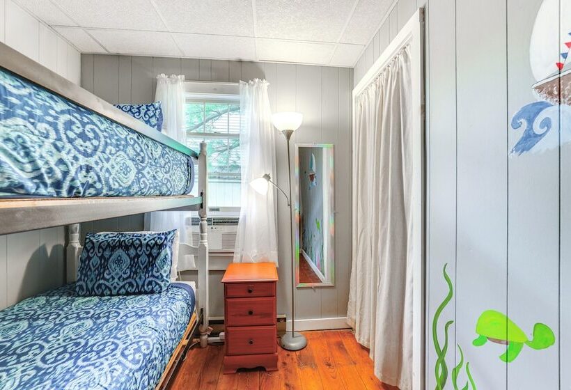 Canandaigua Lakefront Gem W/ Dock & Boat Slip