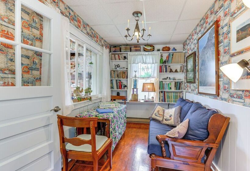 Canandaigua Lakefront Gem W/ Dock & Boat Slip