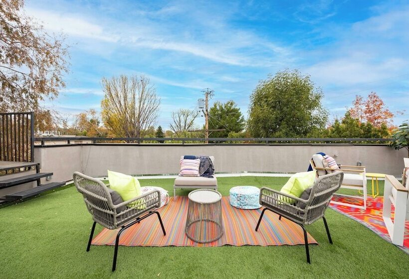 Fulton Ii By Avantstay Rooftop Patio W/ Views!