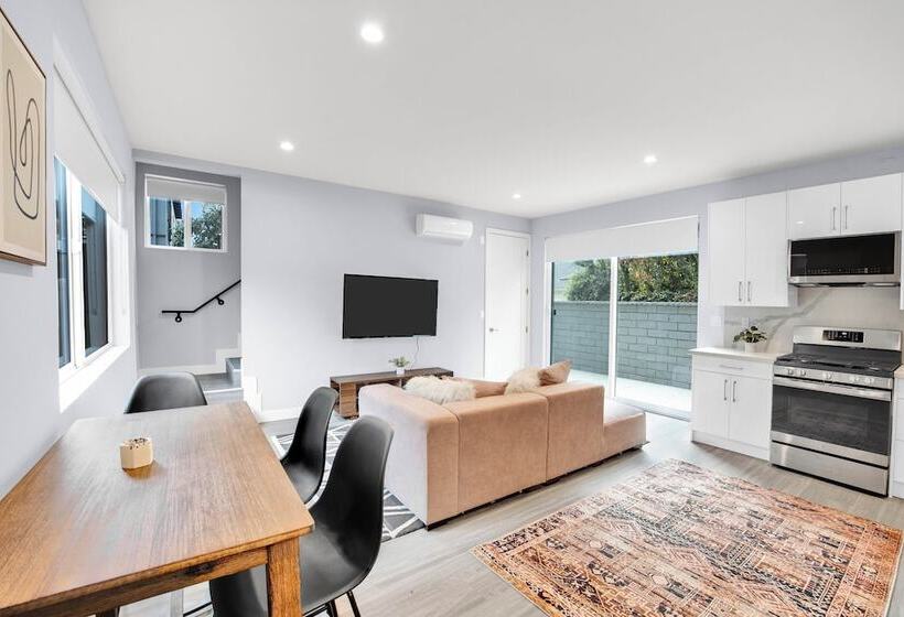 Fulton Ii By Avantstay Rooftop Patio W/ Views!