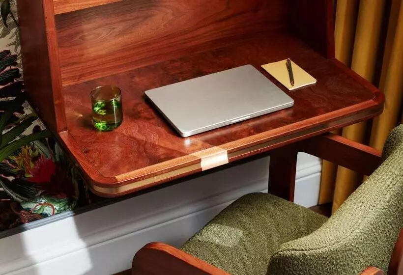 ホテル Hyde London City